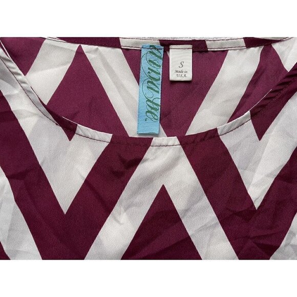 Chevron 3/4 Sleeve Silky Burgundy & White Blouse Dina Be Women’s S Business - Picture 4 of 8